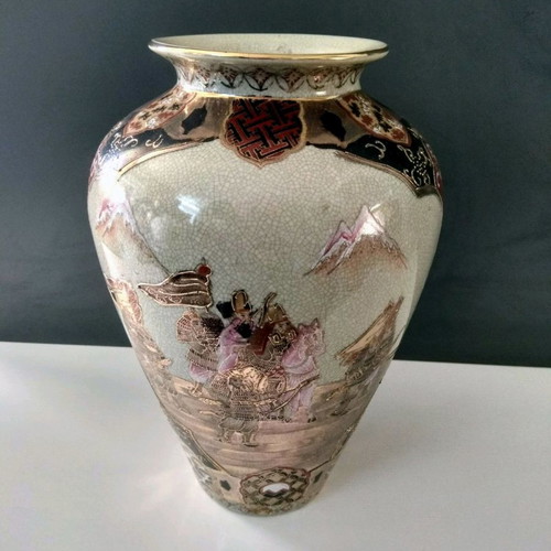 Satsuma porcelain vase set of 2 used