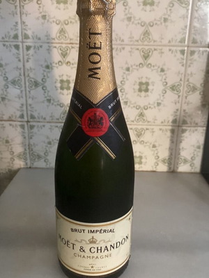 Moët & Chandon Brut Imperial champagne bottle
