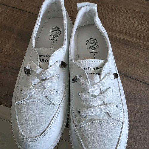 Casual sneakers λευκά σαν καινούργια, γυναικεία μέγεθος 37