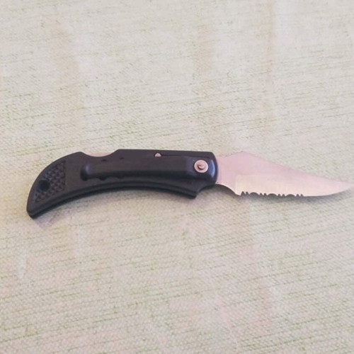 Folding Pocket Knife Stainless Steel lockback with clip like new
