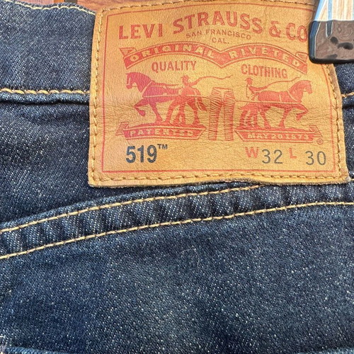 Levi's men's jeans like new, size 32/30, blue