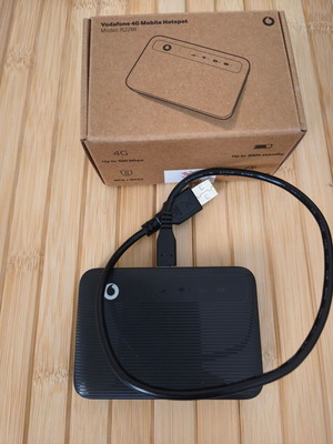 TCL MiFi R228t like new mobile hotspot