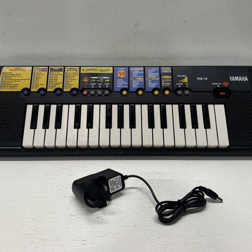 Yamaha PSS-14 synthesizer like new