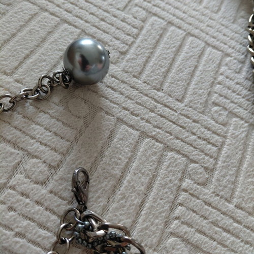 Metal belt like new, adjustable, silver chain style