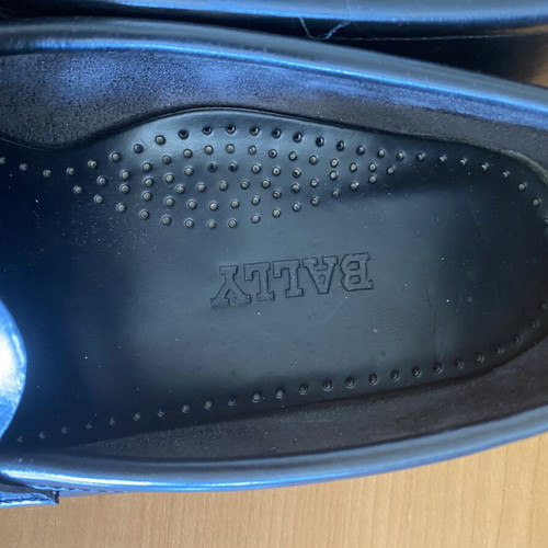 Bally men's leather shoes size 42 used, black loafers