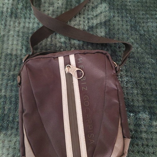 Men's bag like new, barely used in excellent condition