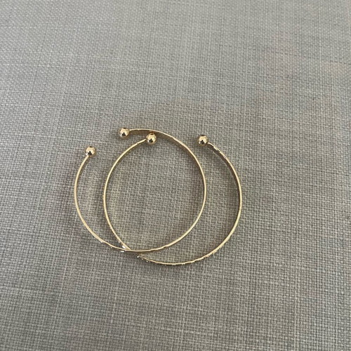 Minimal gold hoop bracelets Zara like new with sparkling rhinestones