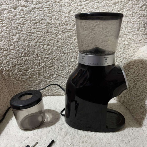Adler AD4448 electric coffee grinder