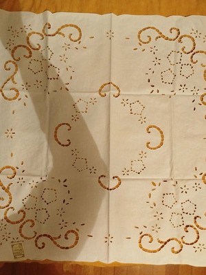 Cutwork embroidered tablecloth 83x83 cotton white new made in China