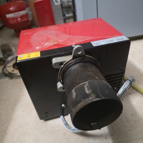 Riello 40 G10 Oil Burner like new