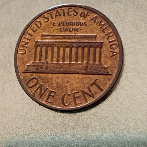 U.S Lincoln pennies like new, years 2012/1985/1979S