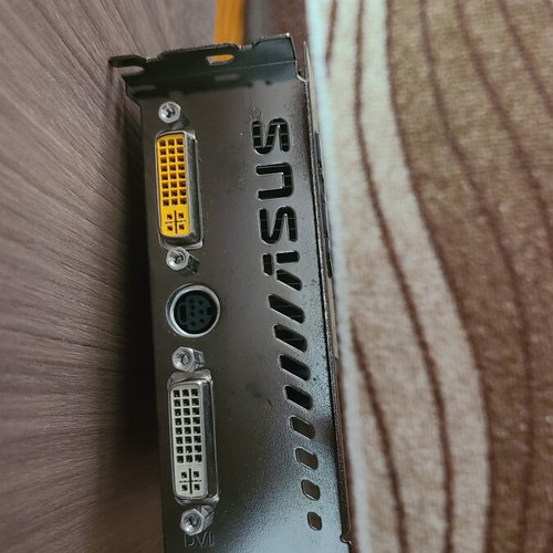 Asus AH3650 Silent 512MB graphics card used for AGP slot