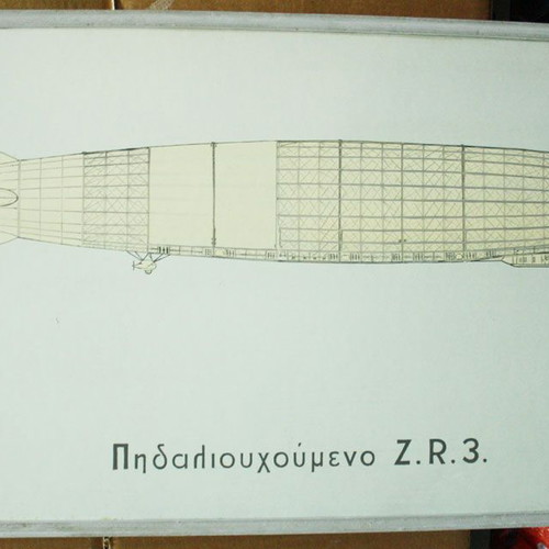 Zeppelin Z.R.3 educational painted board used 72x36cm