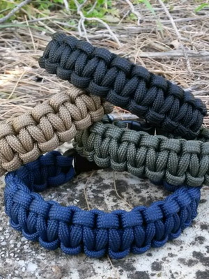 Paracord 550 Survival Bracelet new from Arta