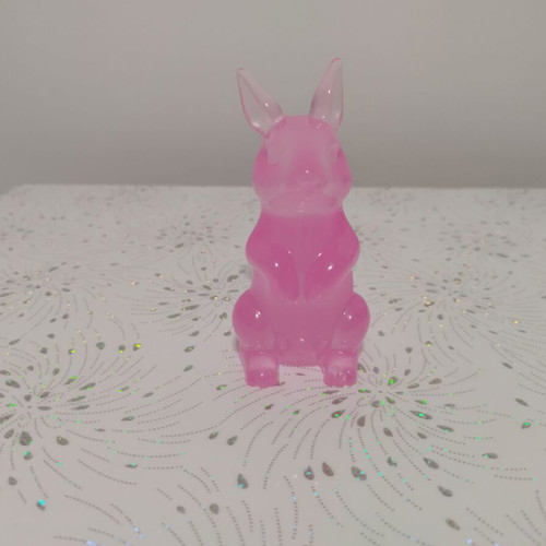 Pink rabbit made of liquid glass new, dimensions 11 x 4.5 cm
