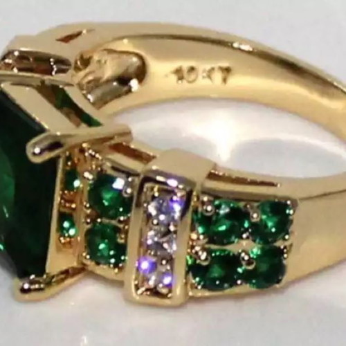 Ring with emeralds and crystals, new, gold plated