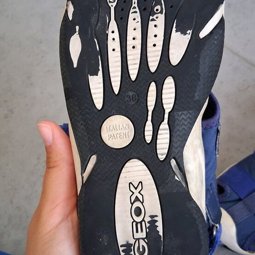 I need money urgently! Help me :( Children's leather sandals