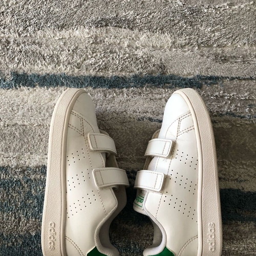 Adidas Stan Smith kids sneakers like new, size 26, white
