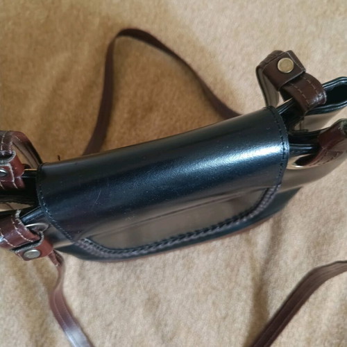 Leather shoulder bag used, black with brown details