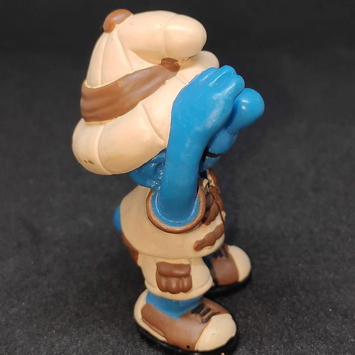 Smurf Explorer Schleich figure like new