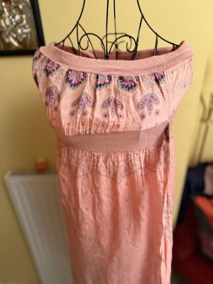 Ροζ Boho Maxi Φόρεμα σαν καινούργιο, αέρινο και θηλυκό