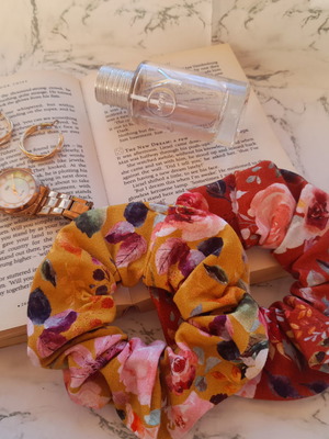 Scrunchies χειροποίητα, ξεχωριστά ανά χρώμα