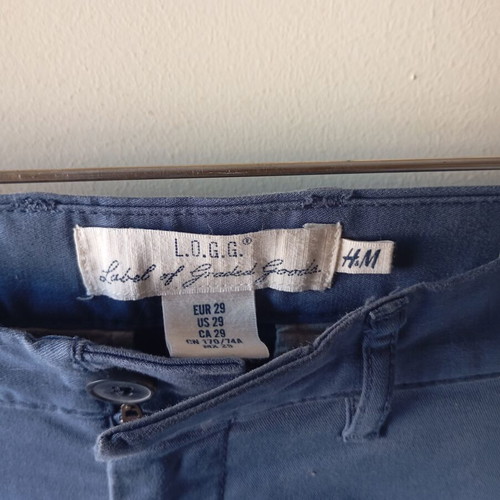 Ανδρικό μπλε υφασμάτινο παντελόνι H&M με τσέπες