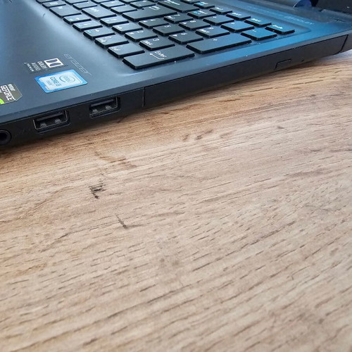 Medion Erazer P6661 laptop 15.6" Intel i5 16GB RAM GTX 950M SSD + 1TB HDD