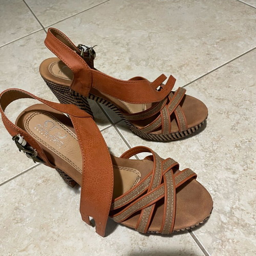 Brown orange women's summer shoes used, size 39