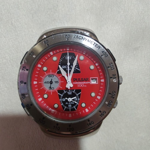 Pulsar Chronograph Alarm watch 100m, vintage red dial