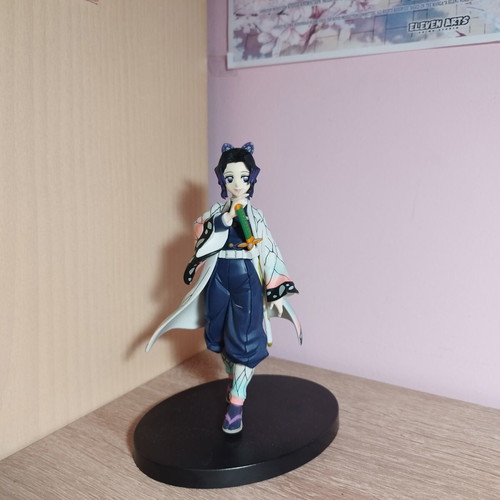 Shinobu Koucho figure like new, 14cm with base