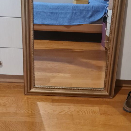 Mirror with antique frame like new