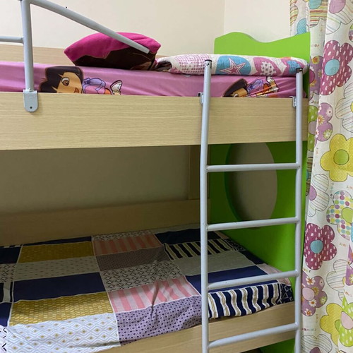 Koketa bunk bed with pull-out bed for 3 children, metal ladder, like new