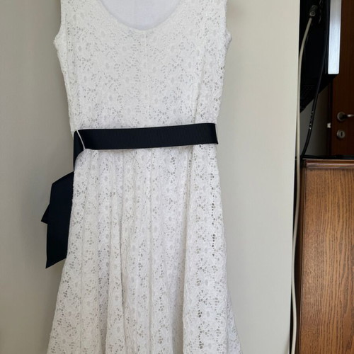 Morgan White Lace Lined Dress Black Bow Size M used