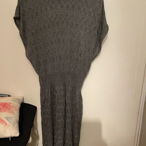 H&M knitted dress gray size S like new
