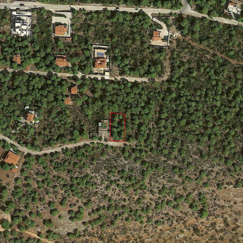 Land 1,000 m² in Sofiko Corinthia, buildable and within city plan