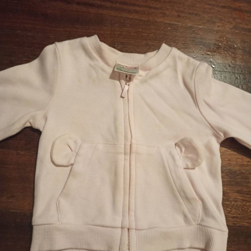 Baby clothing set three pieces like new