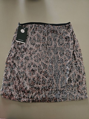 Mini skirt with sequins and animal print, new