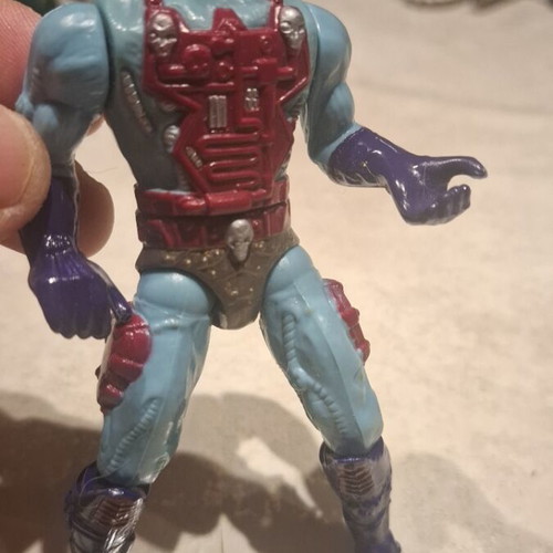 Skeletor The New Adventures of He-Man figure in good condition