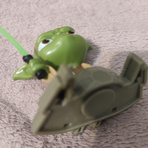 Kinder Maxi Star Wars Yoda collectible new