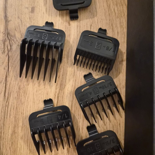 VGR V-653 hair clipper new, professional set