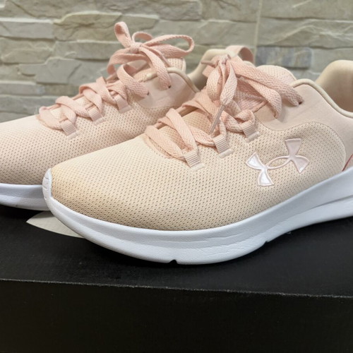 Under Armour UA W Essential NM women's athletic shoes like new, pink/white, size 42
