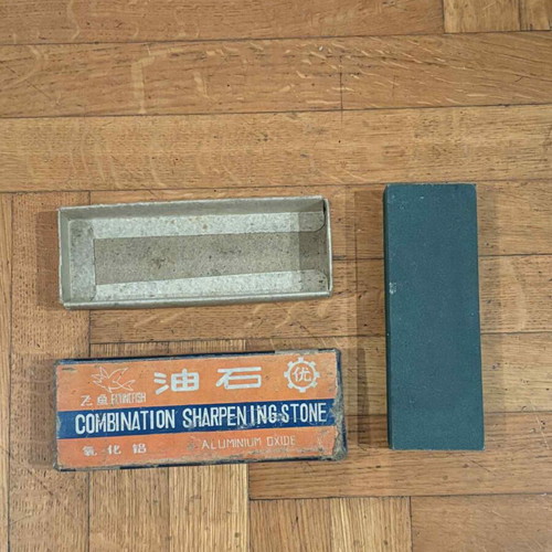 Artificial sharpening stone like new