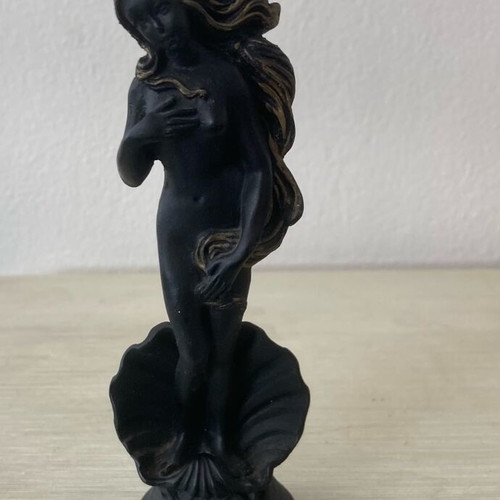 Aphrodite decorative statue made of polyester like new