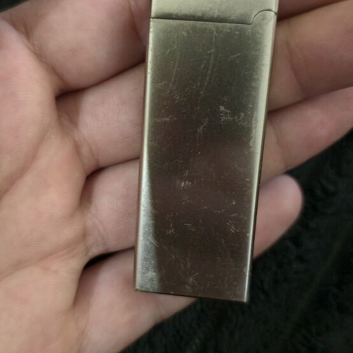 Maxim vintage gas lighter with slim metal design