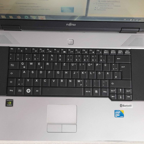 Fujitsu Esprimo V6555 laptop, 15.4 inch, 4GB RAM, 120GB SSD