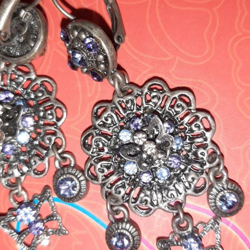 Earrings like new with beautiful details
