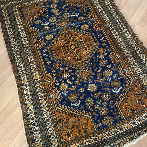 Qashqai handmade wool pile rug like new, authentic Persian 1.70x1.10m