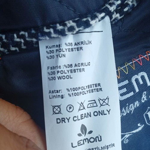 Baby coat size 92 cm Lemon brand like new with pockets