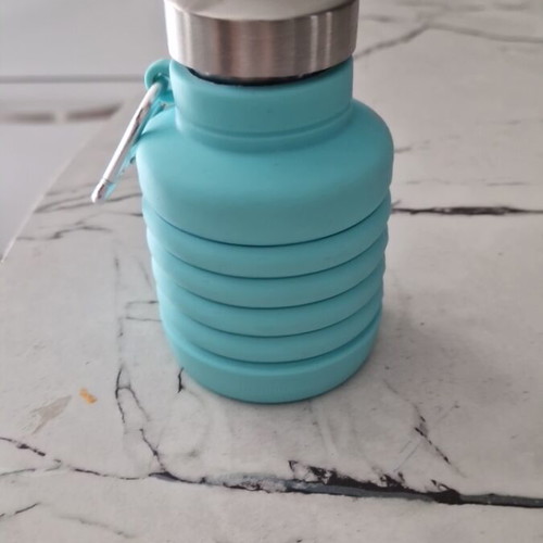 Silicone water bottle 500ml like new, BPA free, collapsible